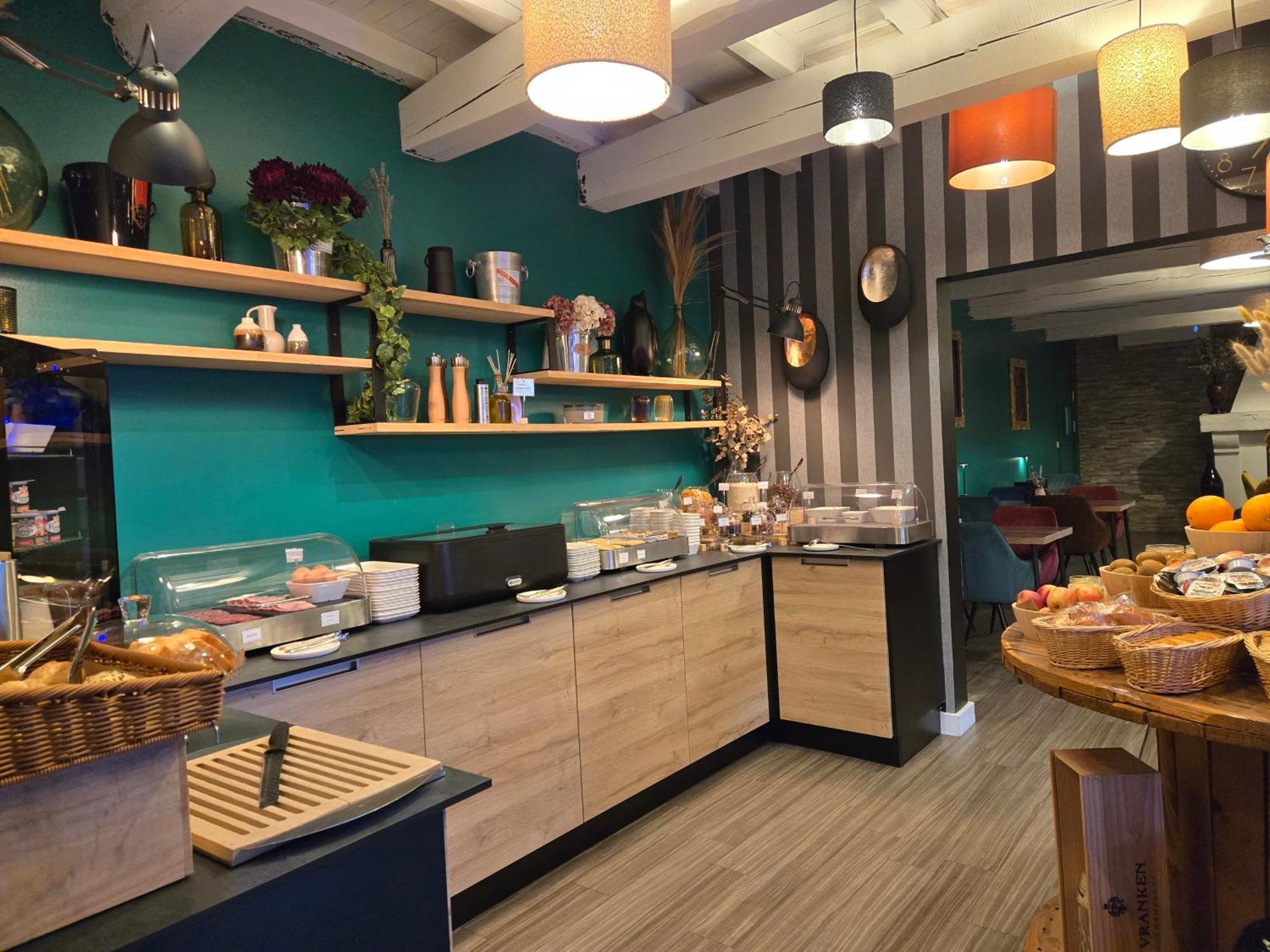 圣 - 精灵酒店 于泽斯 外观 照片