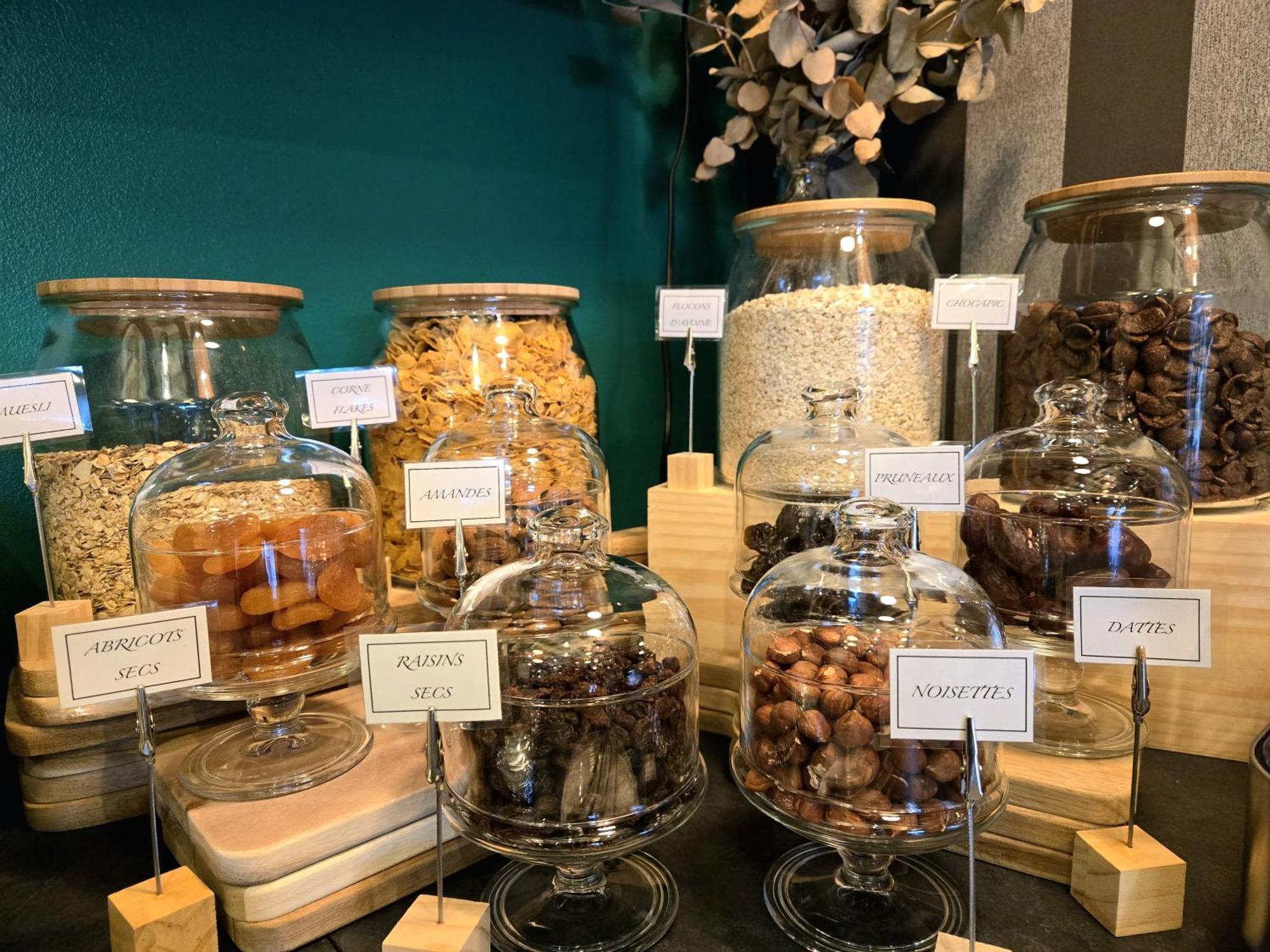 圣 - 精灵酒店 于泽斯 外观 照片